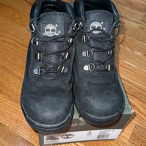Timberland black hiking boots size3